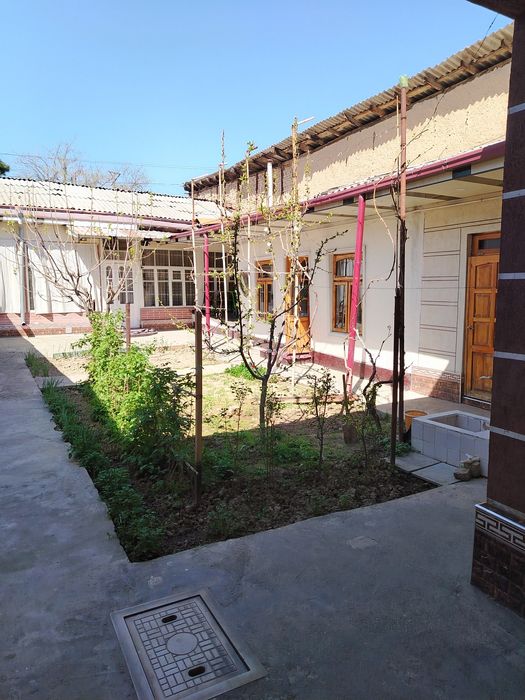 Xovli sotiladi Metro yaqin