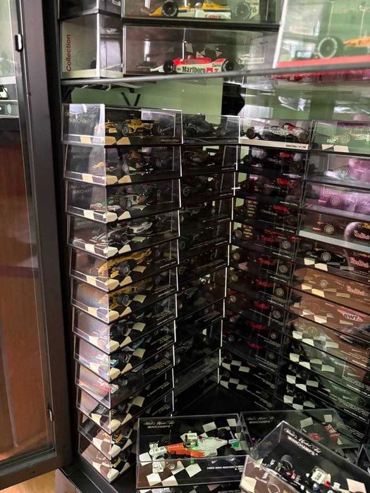 продавам колекция  формула 1 - Minichamps и Spark 1.43  1974 - 2025 г.