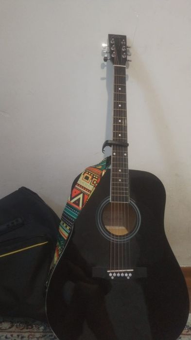 Продается Гитара Agnetha 41 p