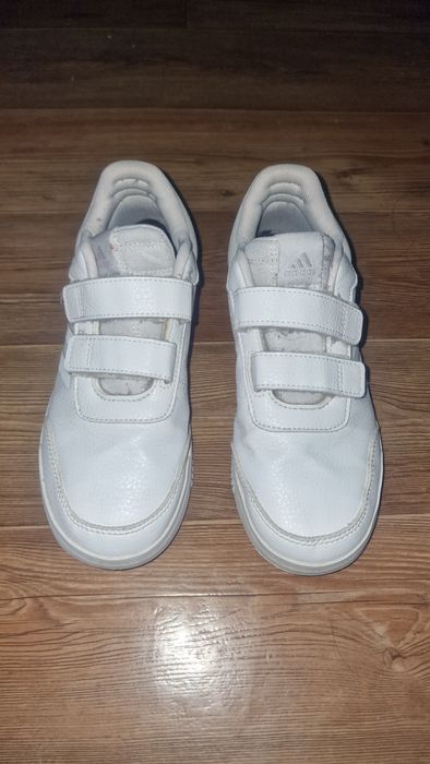 Кроссовки экокожа. Вьетнам.