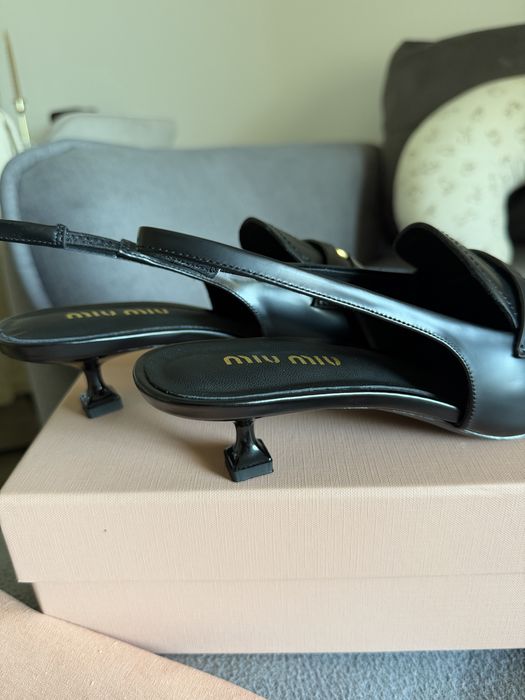 Pantofi Miu Miu nr 40