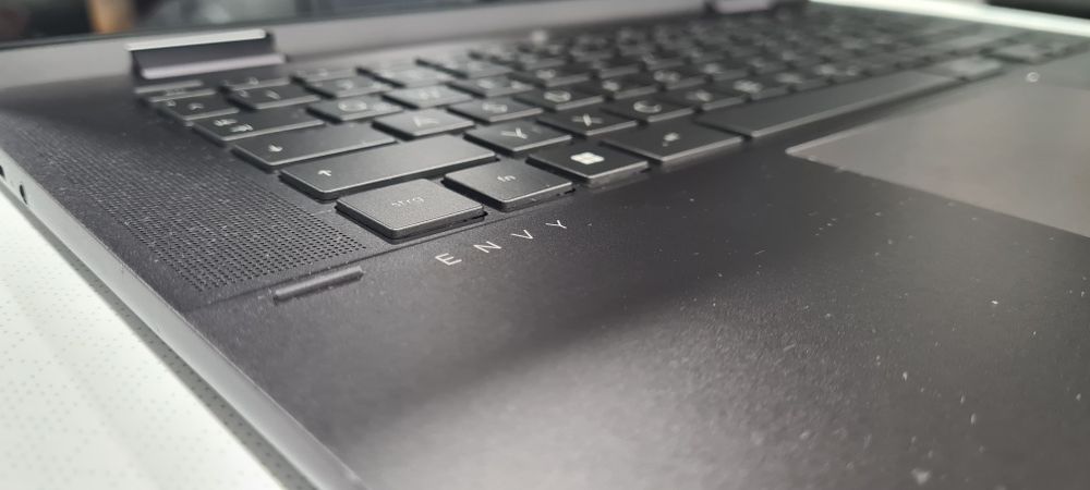 Лаптоп 2-в-1 HP ENVY x360 15.6" Touch / Ryzen 7 / 16GB RAM / 512GB SSD / Алуминиев