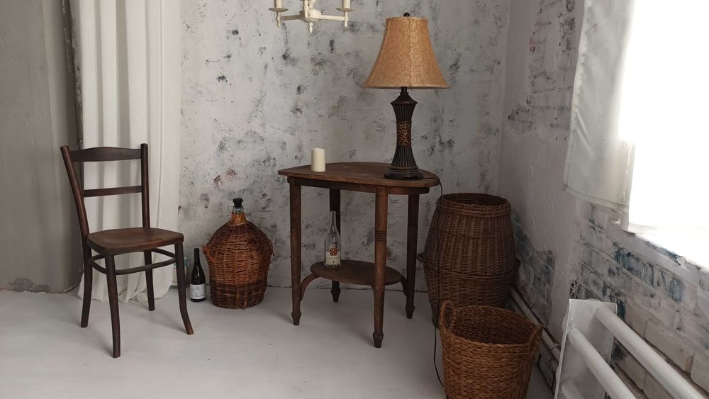 Vand set mobilier vechi masa scaun elemente decor pentru sedinta foto