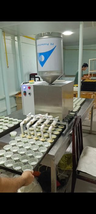 Дозатор для разлива кекса и начинок(кекс,орешки, панкейк и т.д