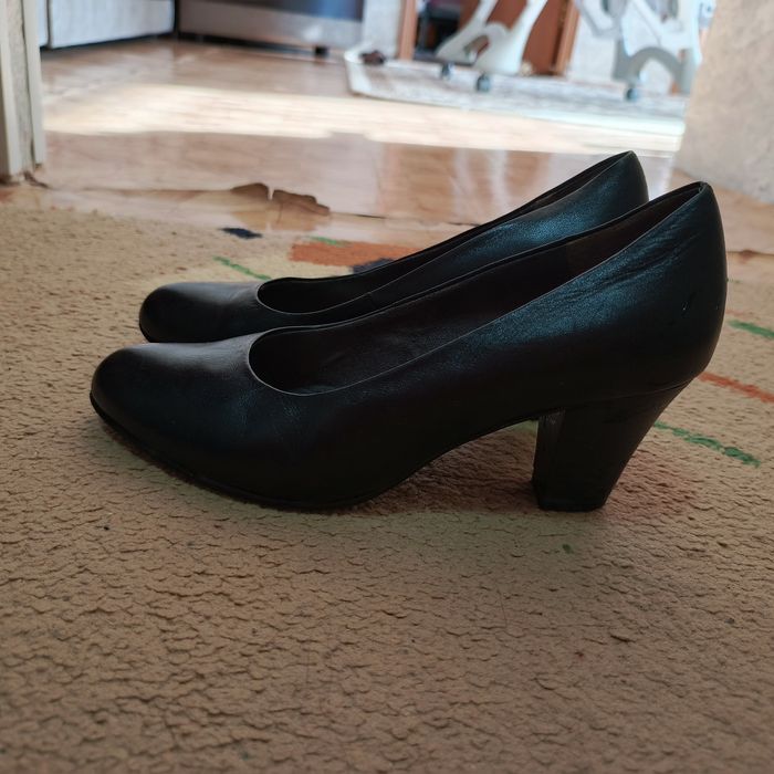 Туфли 37 размер в хорошем состоянии