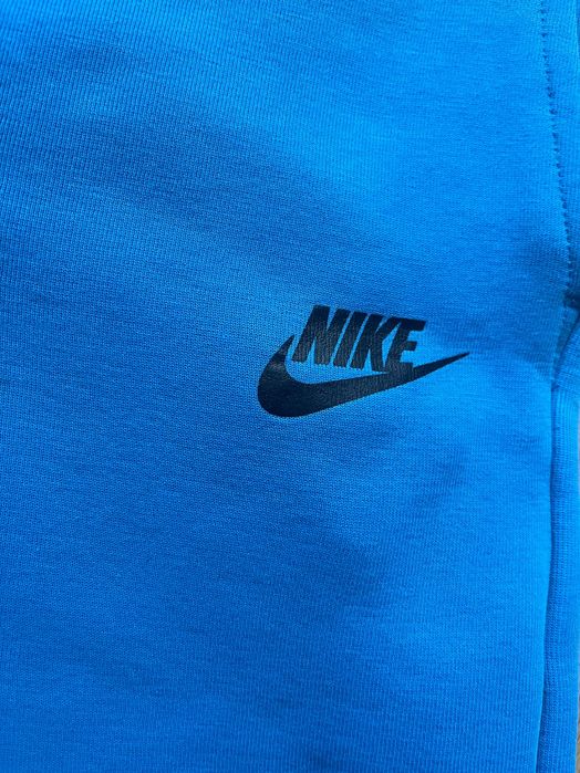 Nike Tech къси панталони