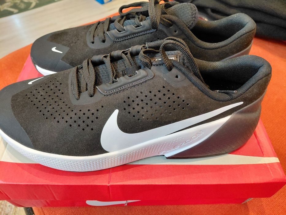 Мужские кроссовки