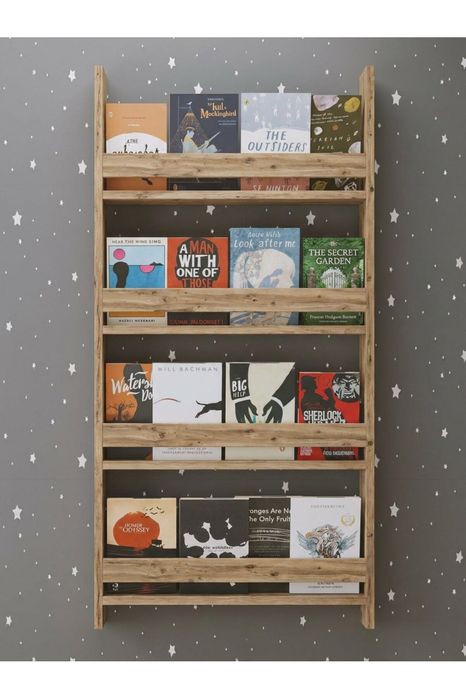 Етажерка за книги Монтесори