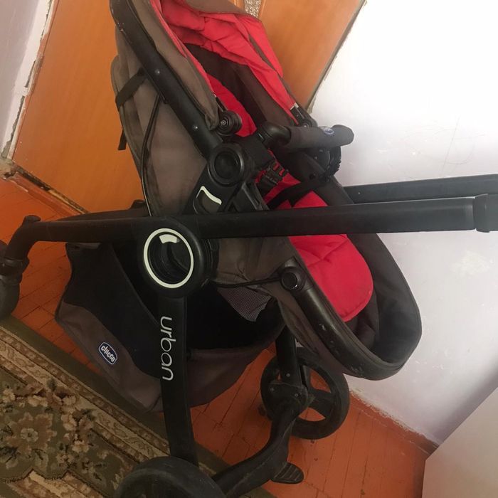 Коляска детская срочно