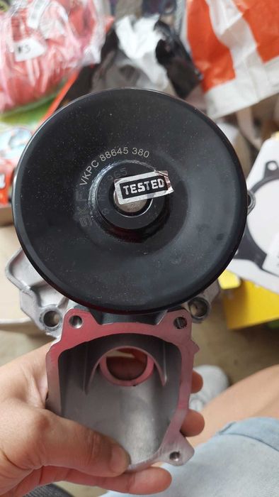 Водна помпа SKF VKPC 88645