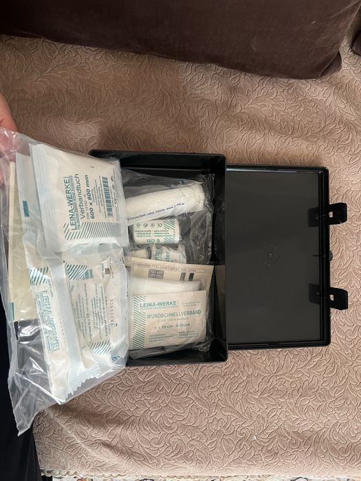 Аптечка для автомобиля оригинальная  для машины 100%