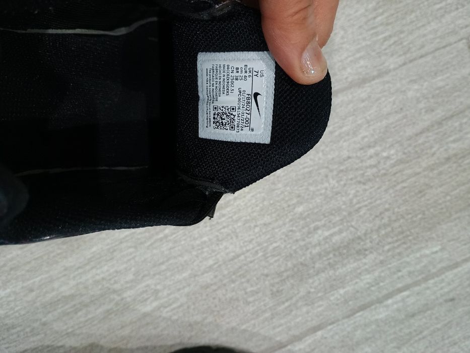 Маратонки Nike tn