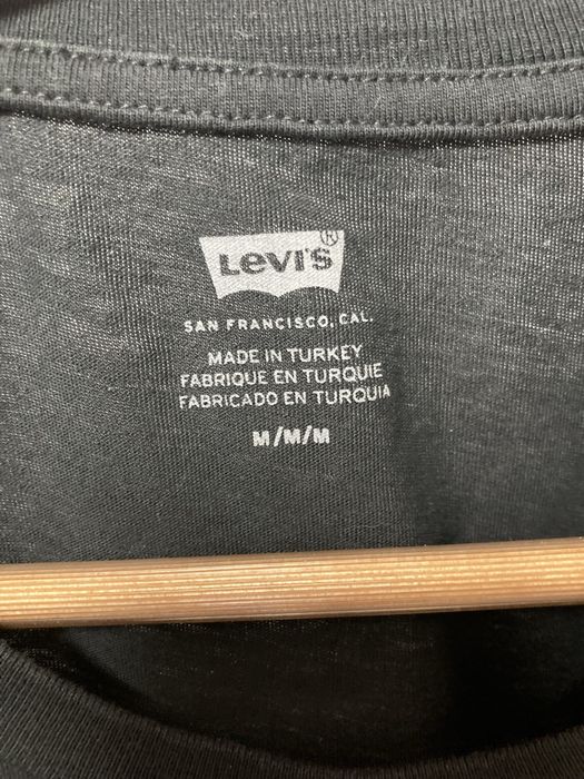 Levis, дамска черна тениска Levis, размер М
