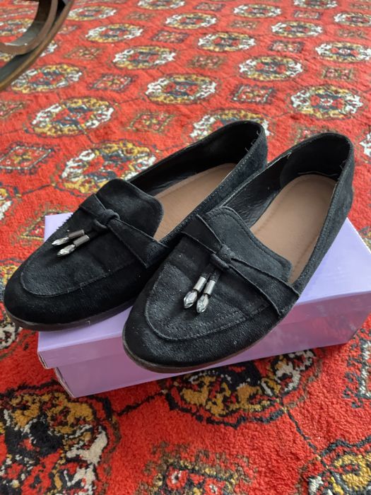 Женская обувь. Аёллар оёк кийими