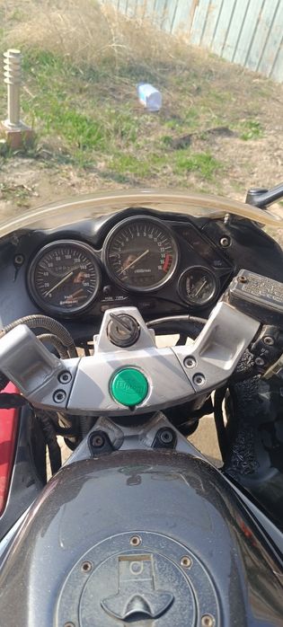 Кавасаки ззр 400 продам