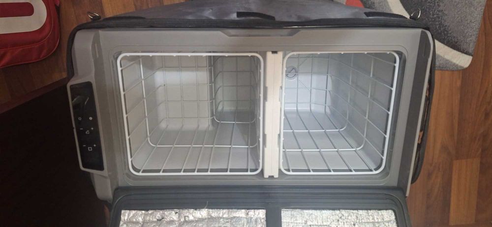 Продавам хладилник на 12v