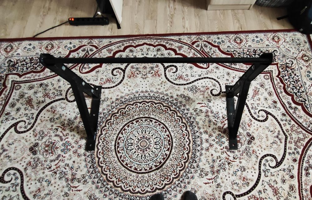 Продам Турник ручной