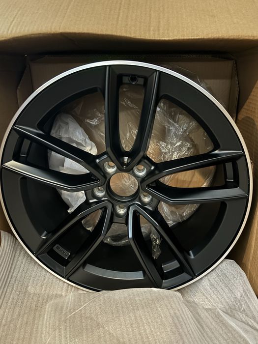 Set Jante 19 ‘ KESKIN KT21 19x8.5 5x112 ET45 66,6 MBLP