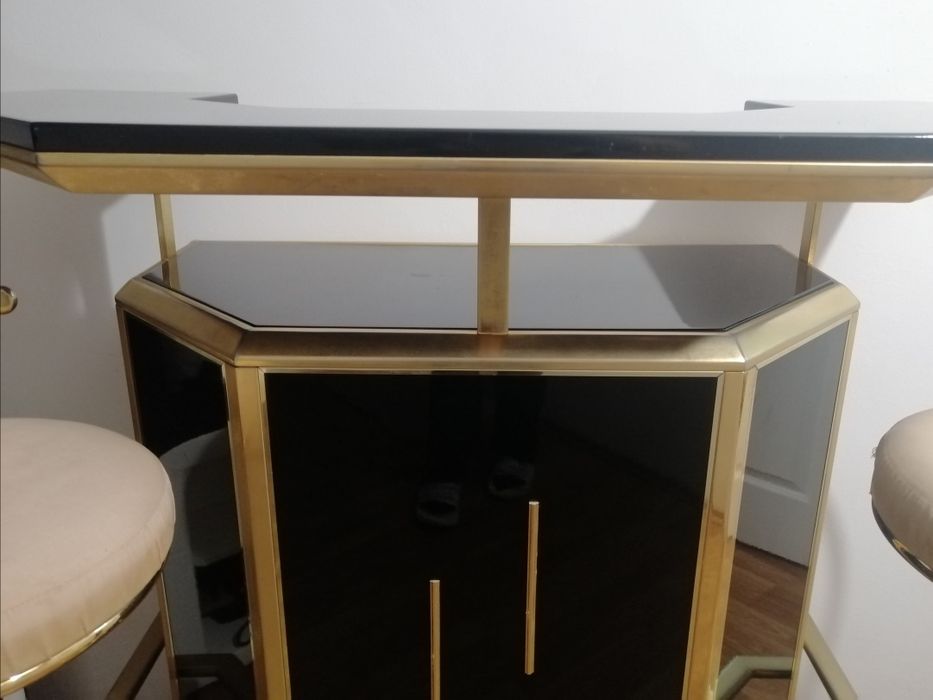 Bar băuturi+2 scaune