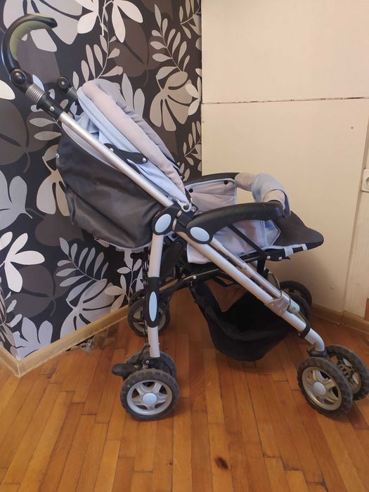 Лятна детска сгъваема количка Chipolino Elleganza светло синя - сива