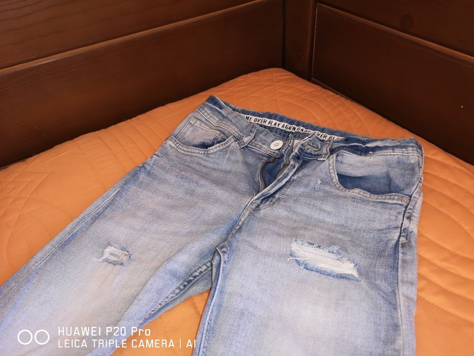 Дънки с кръпки за момче 9-10 г.