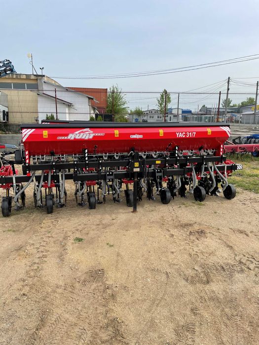Prasitoare 7 randuri Kurt model YAC 31/7 BM  1000 litri