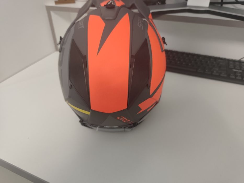 Vând cască Enduro