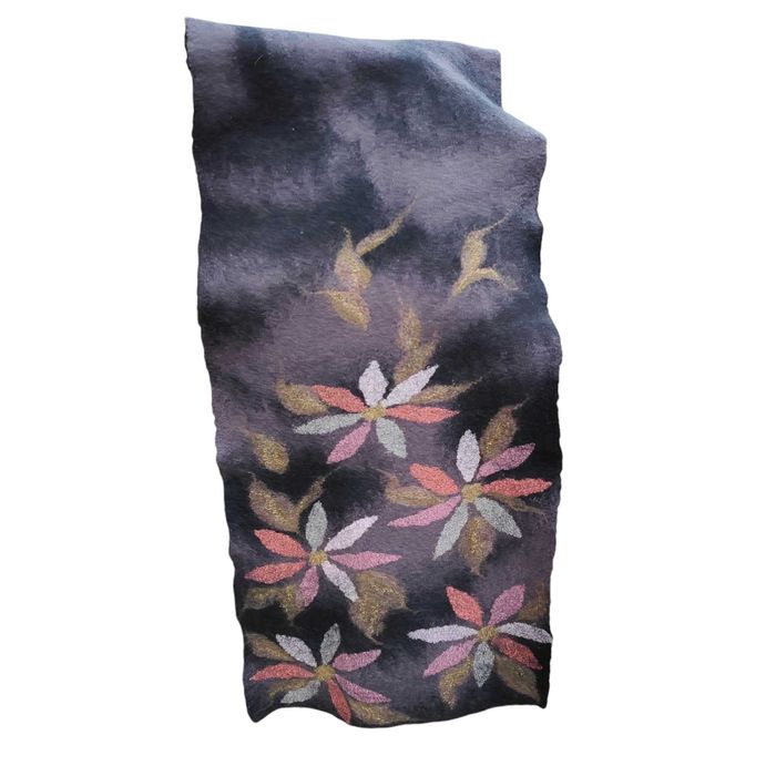 Продавам шал естествена коприна