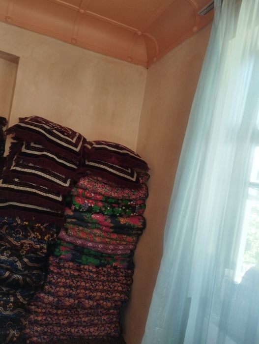 xovli sotiladi  6 sotx 4 xonalik