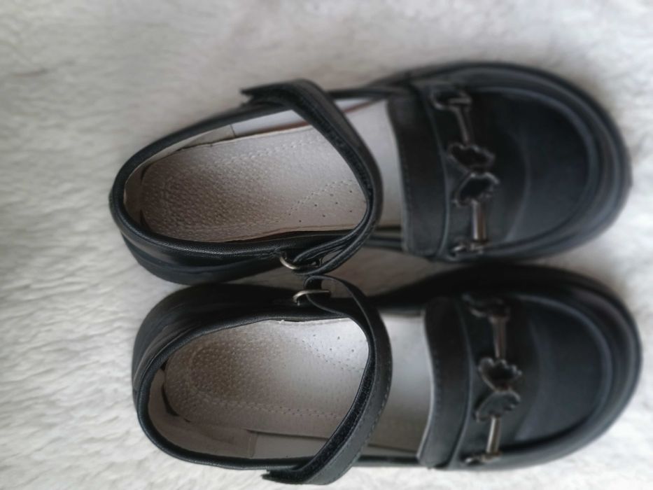 Официални обувки