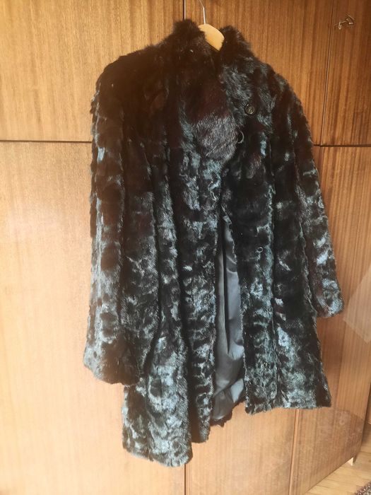 Дамско кожено палто от визон