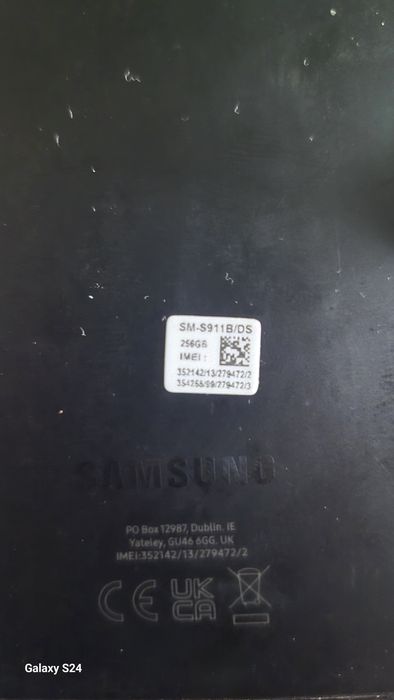 Samsung s 23  utilizat. Prezinta mici uzuri. Perfect functional.