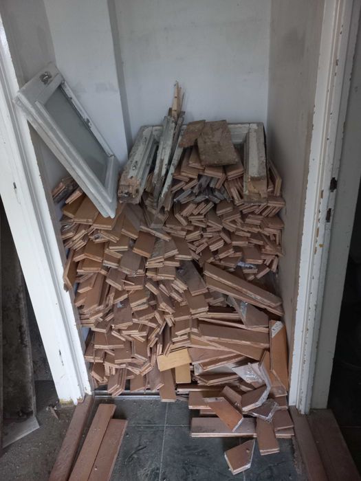 Lemne de foc din renovare