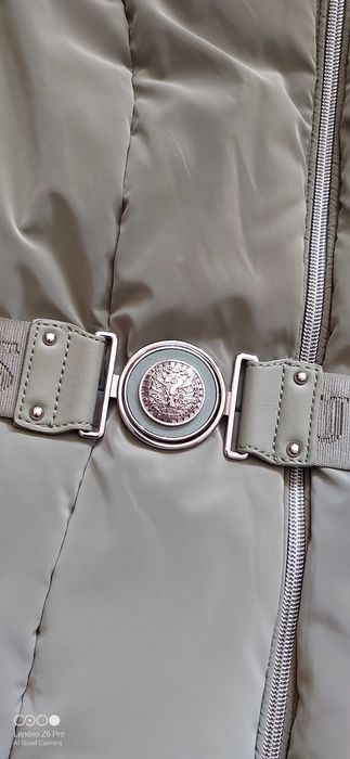 Дамско оригинално яке Guess