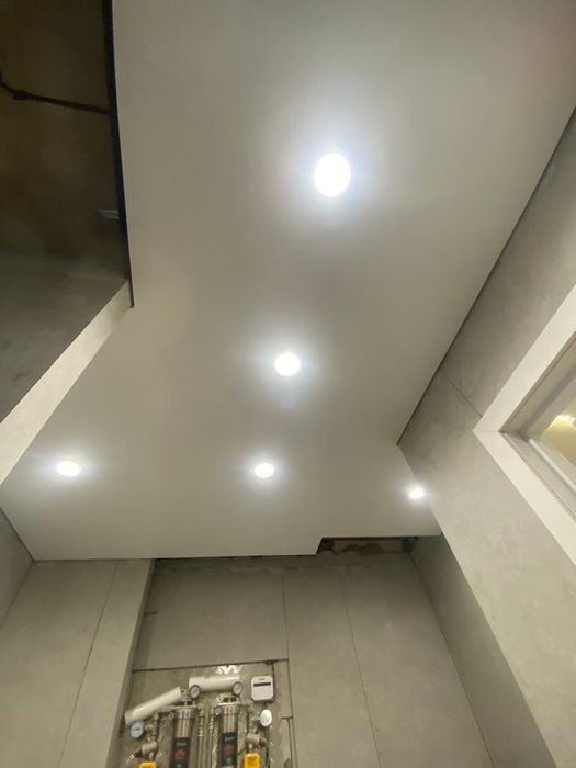 Натяжные потолки