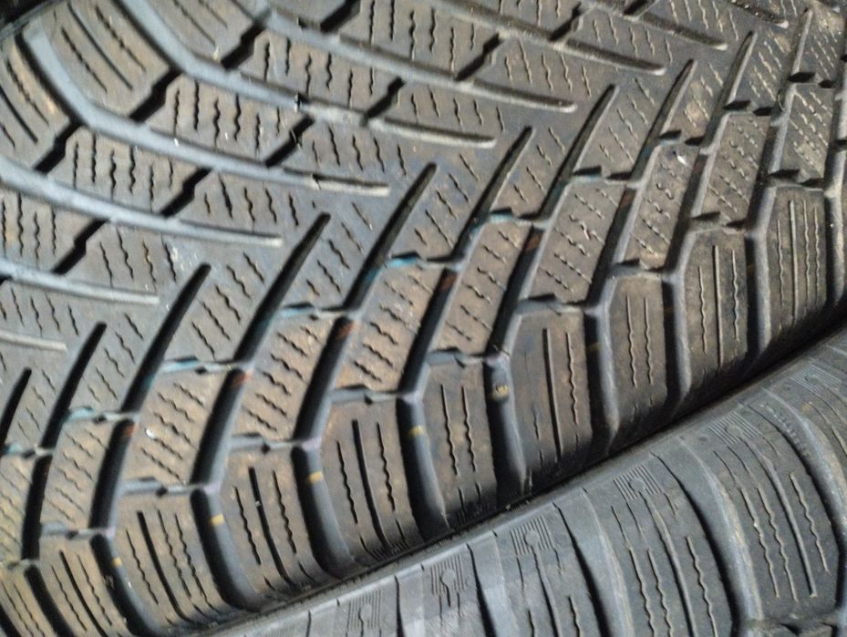 Anvelope iarna M+S Continental 205 55 16 profil bun