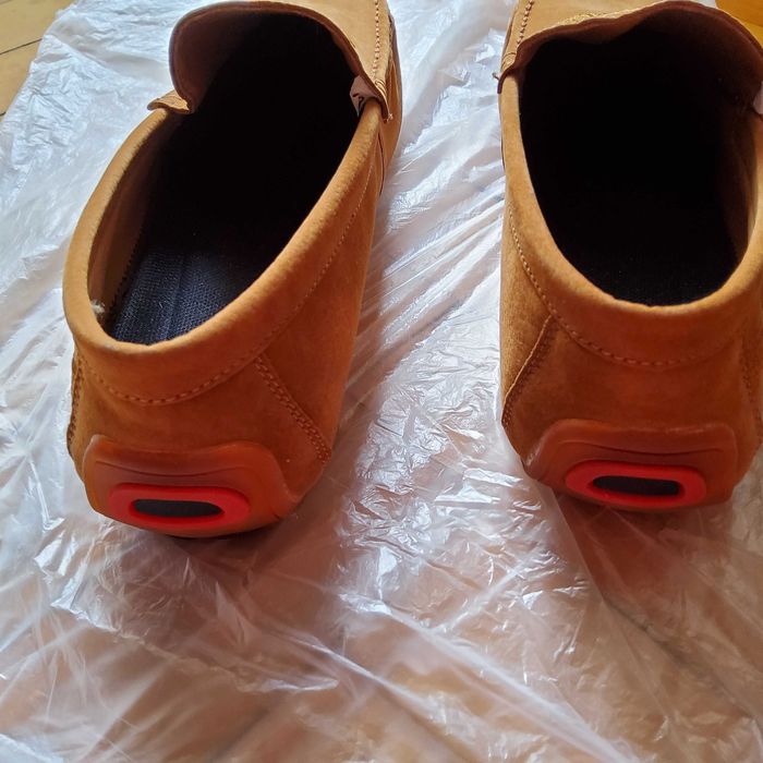 Продавам мъжки обувки