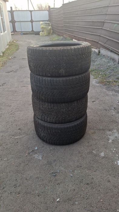 Продам зимнюю резину