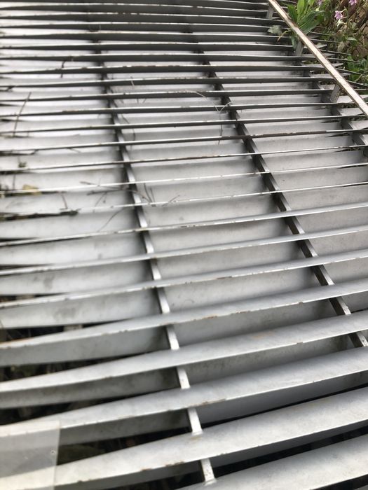 Vând poartă/gard fier forjat