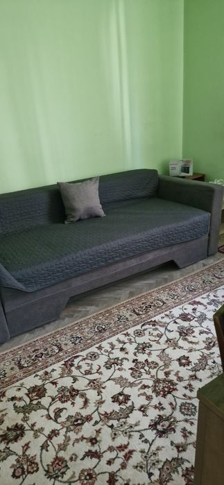 Închiriez apartament cu două cameră