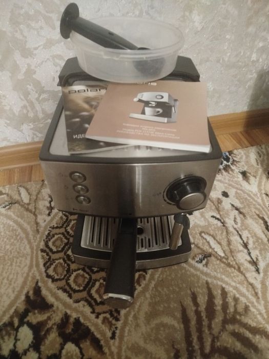 Продается кофемашина Поларис