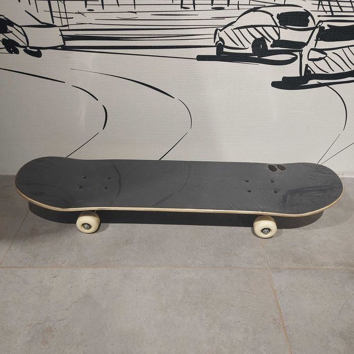 Трюковый Профессиональный скейтборд. Трюковой. Skateboard. Роликовая