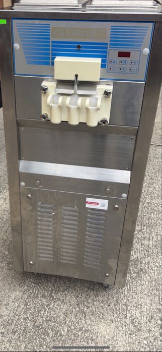 Професионална сладолед машина три вида