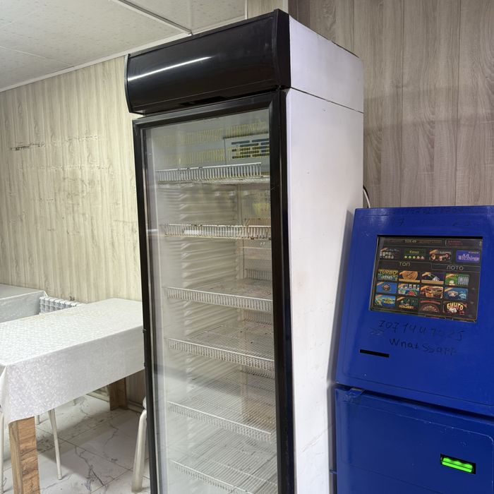 Продам холодильник