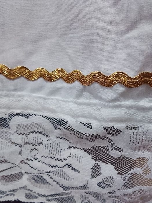 Poale noi pt costume populare