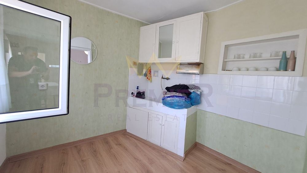 Къща в Варна, област-с.Дъбравино площ 80 цена 57000