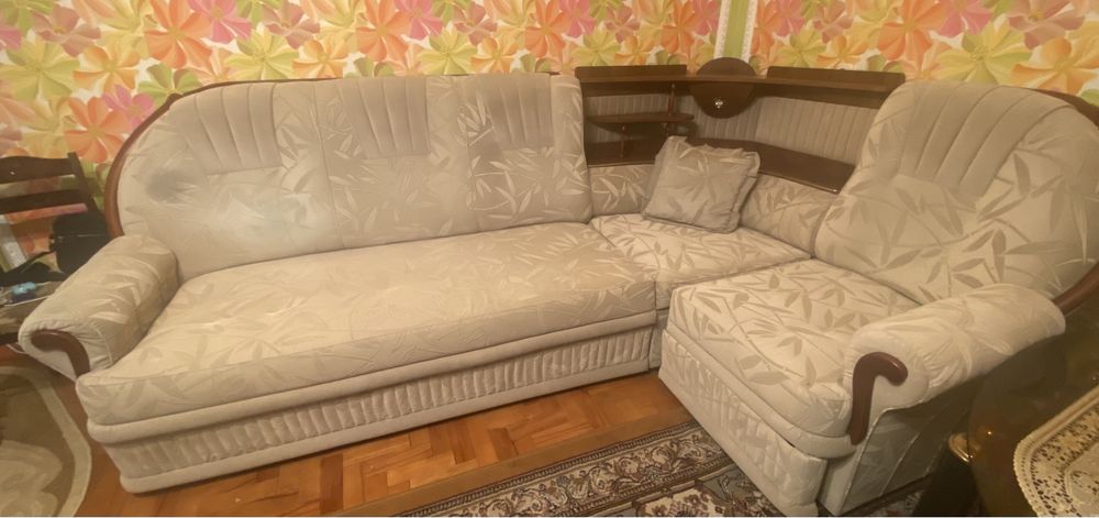 Диван и  кресло