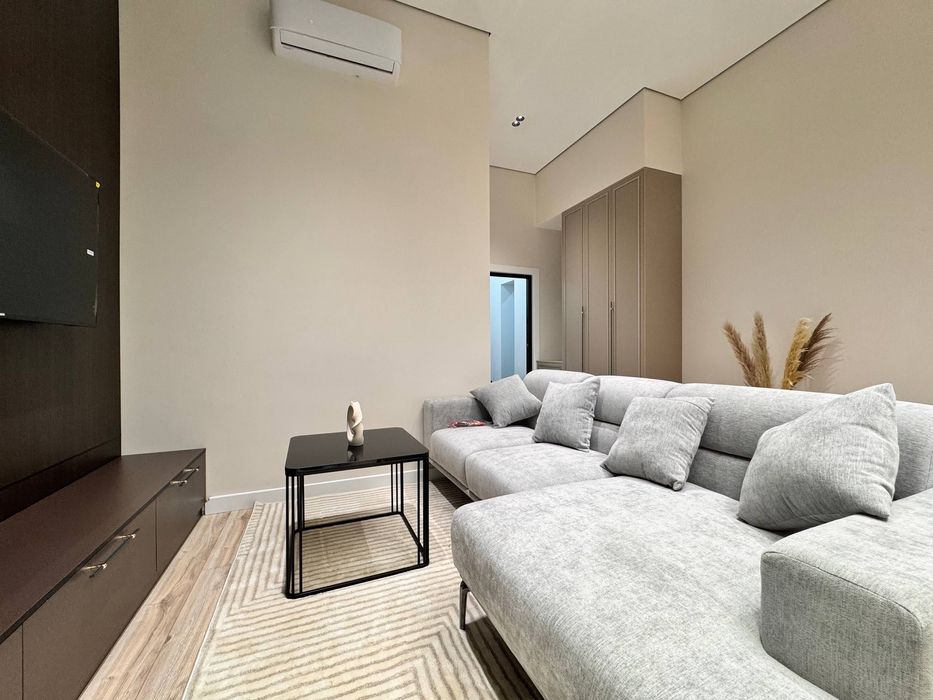 ЖК Кипарис новостройка Ц-4 Шедевр 2х 43квм