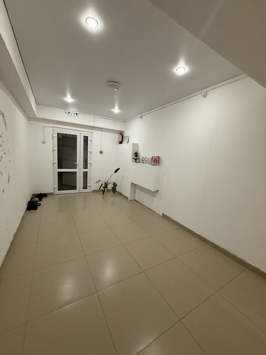 Комерческая недвижимость помещение