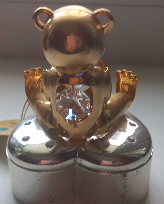 Статуэтка-шкатулка